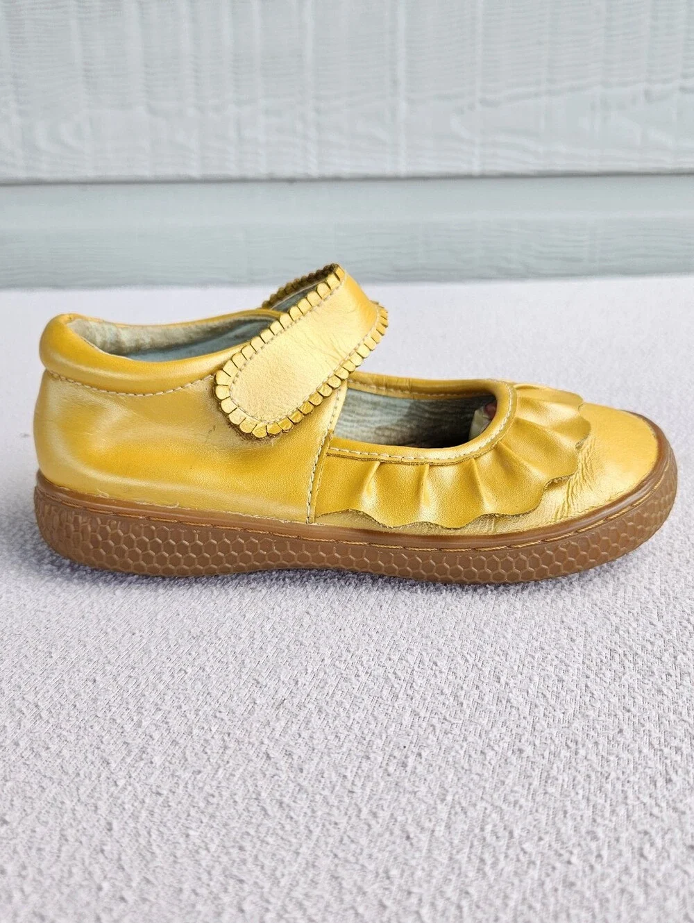 Livie & Luca Ruche Mary Jane Girl SZ 11 Mustard Yellow Leather Hook & Loop Fall